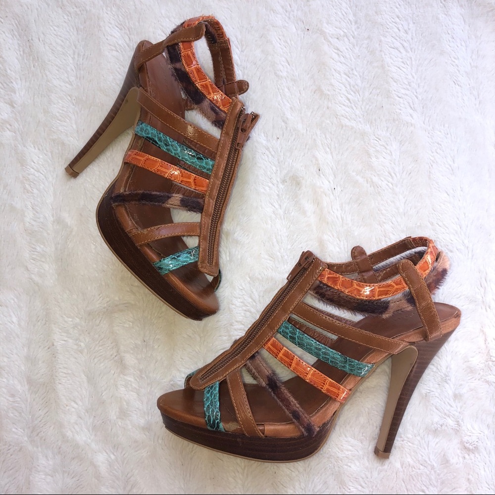 Call It Spring Fun Zip Front Heels Size 8